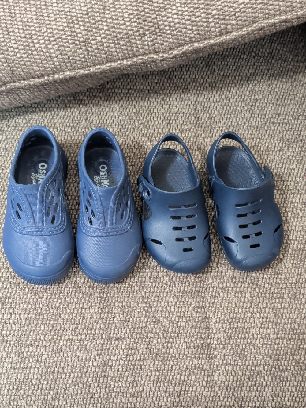 OshKosh B'gosh Kids Navy Blue Water Shoes - Slip-On & Clog Pair